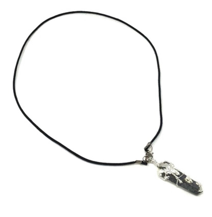 Black Cord for stone Pendants.